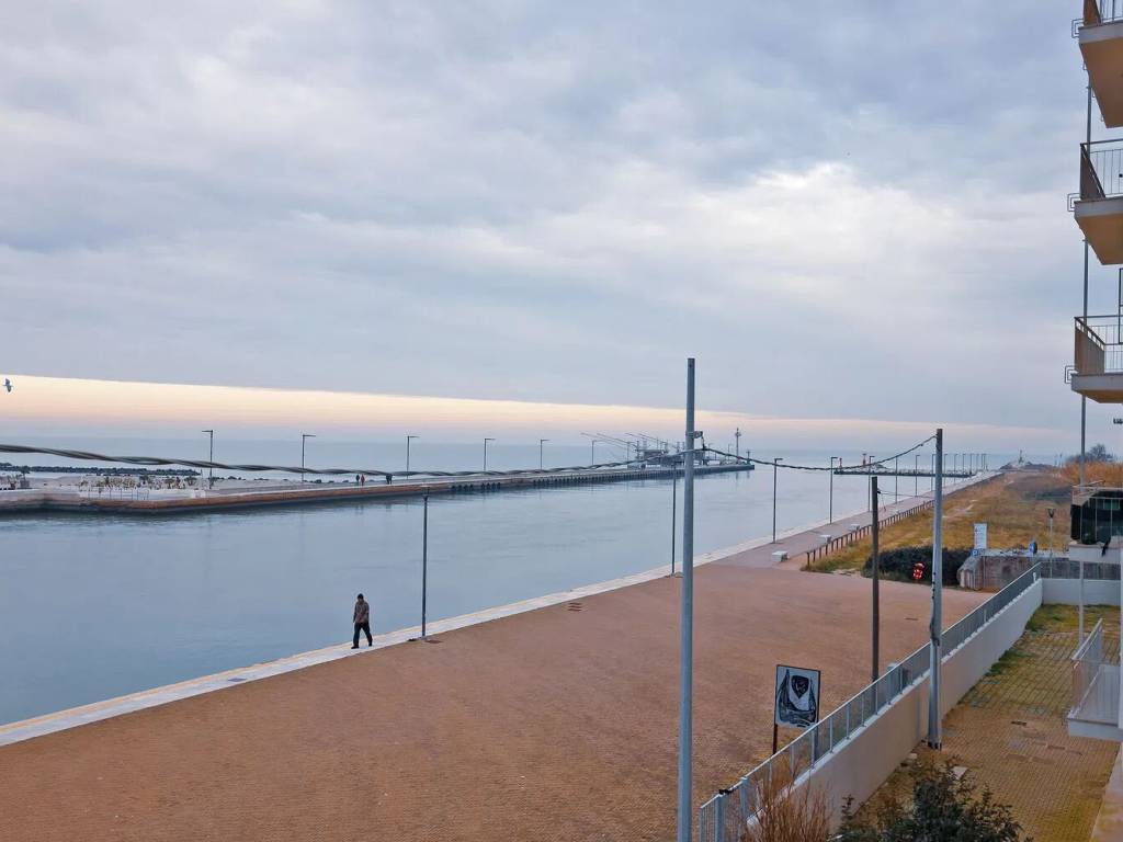 appartamento in vendita a Comacchio in zona Lido degli Estensi