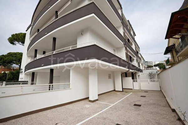 appartamento in vendita a Comacchio in zona Lido degli Estensi