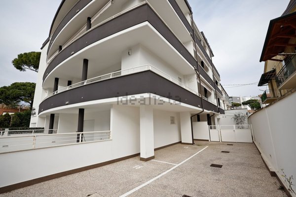 appartamento in vendita a Comacchio in zona Lido degli Estensi