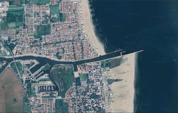 appartamento in vendita a Comacchio in zona Porto Garibaldi