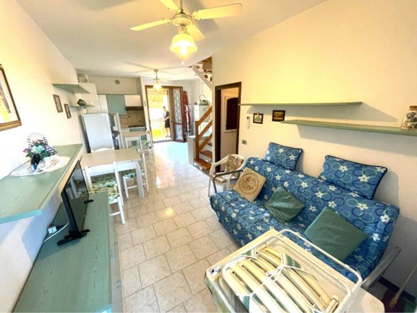 appartamento in vendita a Comacchio in zona Lido degli Estensi