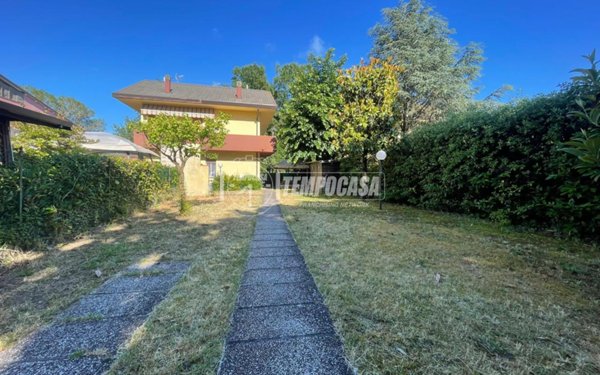 appartamento in vendita a Comacchio in zona Lido degli Scacchi