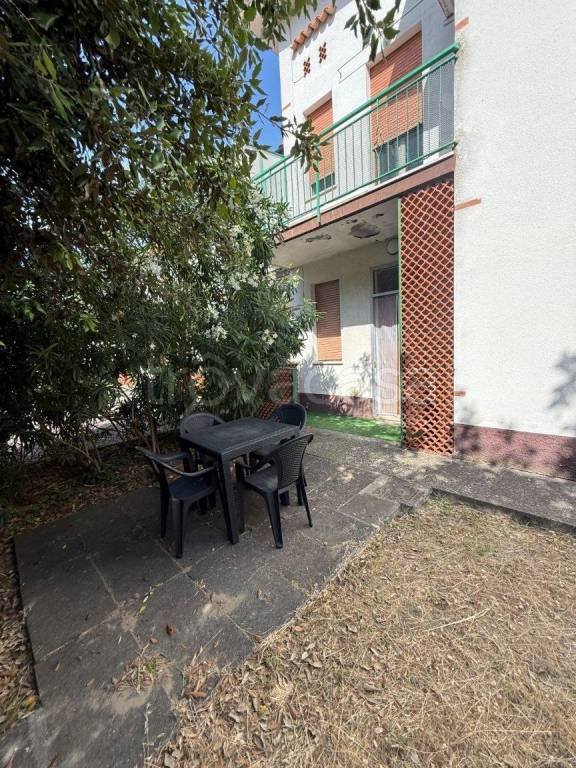 appartamento in vendita a Comacchio in zona Lido degli Scacchi