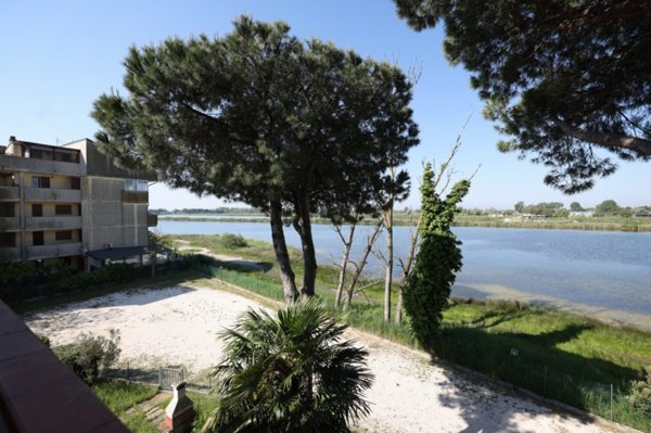 appartamento in vendita a Comacchio in zona Lido di Spina