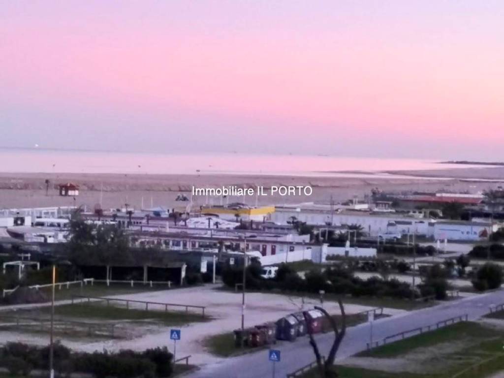 appartamento in vendita a Comacchio in zona Lido degli Estensi