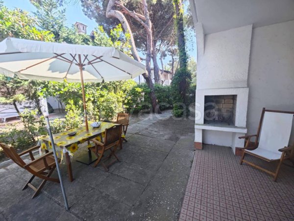 casa indipendente in vendita a Comacchio in zona Lido di Spina