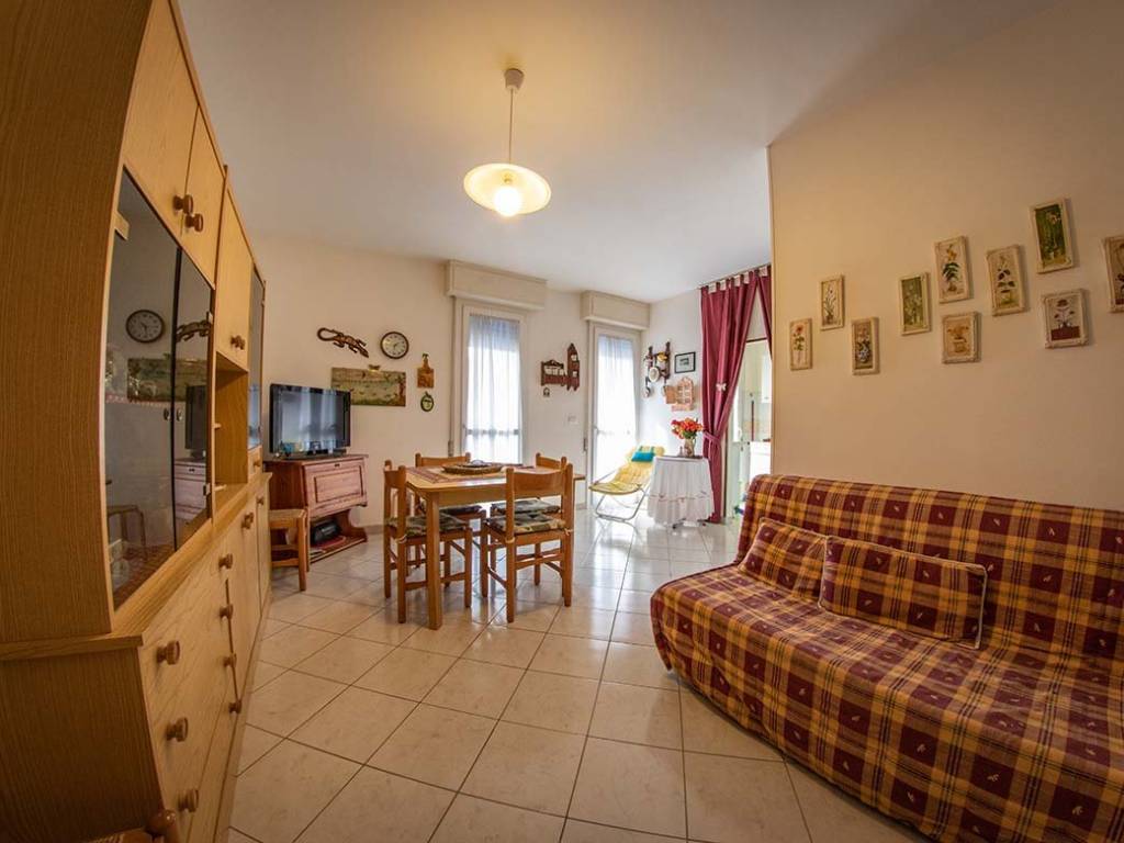 appartamento in vendita a Comacchio in zona Lido degli Scacchi