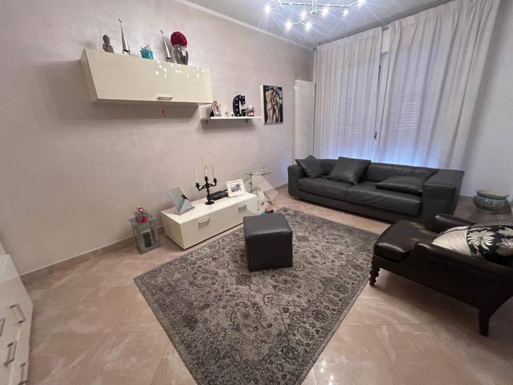 appartamento in vendita a Comacchio in zona Porto Garibaldi