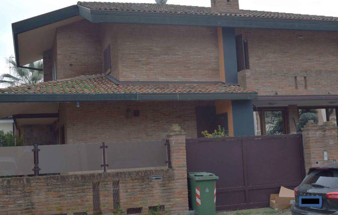 casa indipendente in vendita a Comacchio in zona Porto Garibaldi