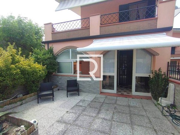 appartamento in vendita a Comacchio in zona Porto Garibaldi