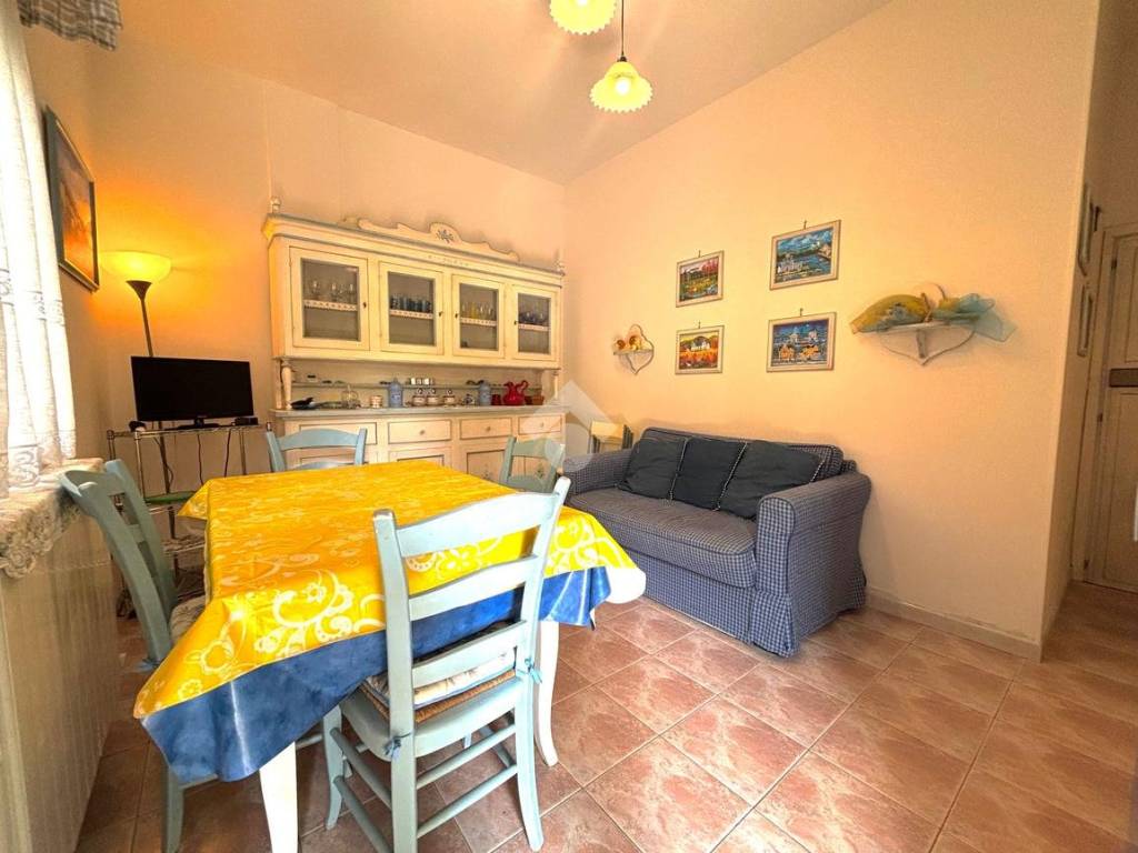 appartamento in vendita a Comacchio in zona Lido di Spina
