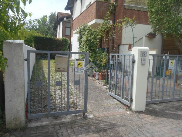appartamento in vendita a Comacchio in zona Lido degli Scacchi