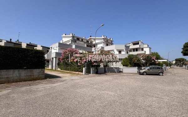 appartamento in vendita a Comacchio in zona Porto Garibaldi