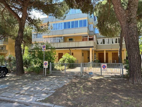 appartamento in vendita a Comacchio in zona Porto Garibaldi