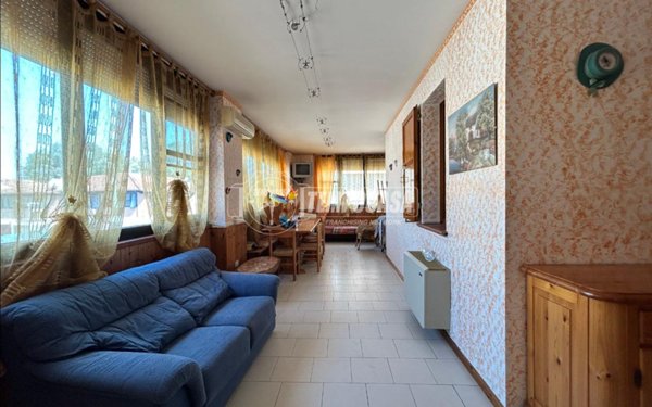 appartamento in vendita a Comacchio in zona Porto Garibaldi