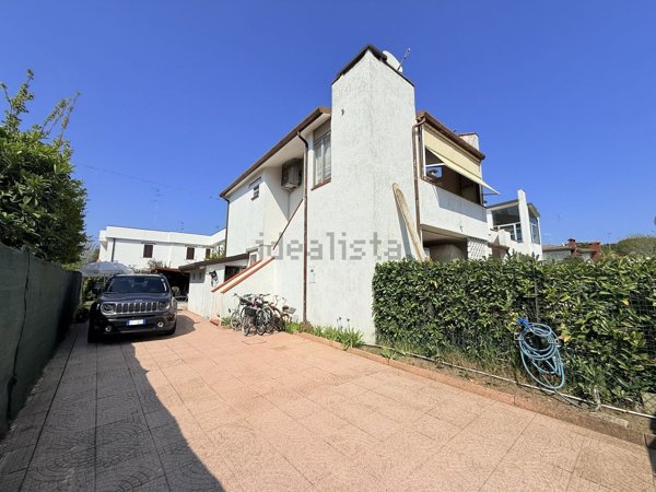 casa indipendente in vendita a Comacchio in zona Lido delle Nazioni