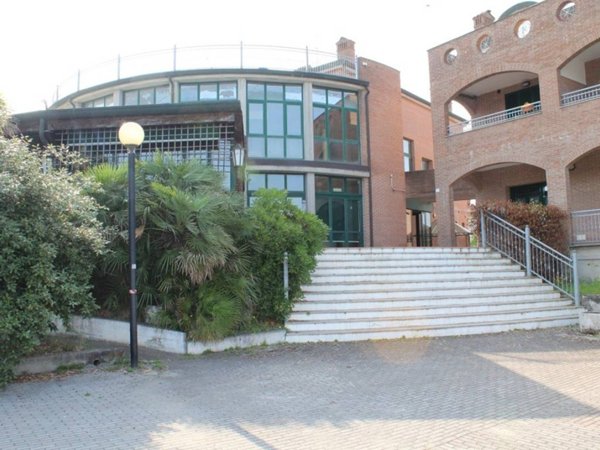 negozio in vendita a Comacchio in zona Lido degli Estensi