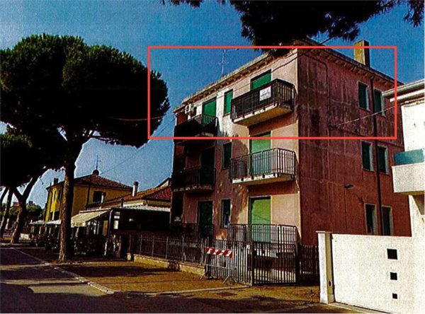 appartamento in vendita a Comacchio in zona Porto Garibaldi
