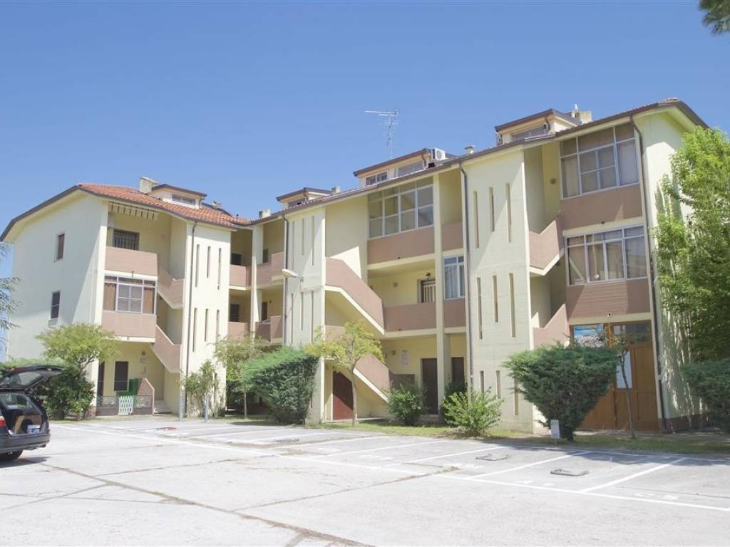 appartamento in vendita a Comacchio in zona Lido degli Estensi