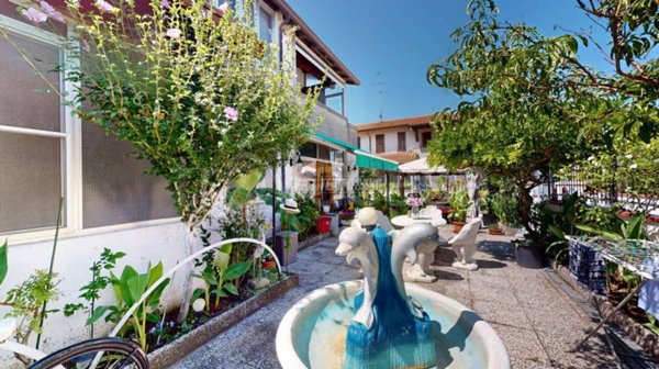 appartamento in vendita a Comacchio in zona Lido degli Estensi