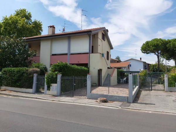 appartamento in vendita a Comacchio in zona Lido di Volano
