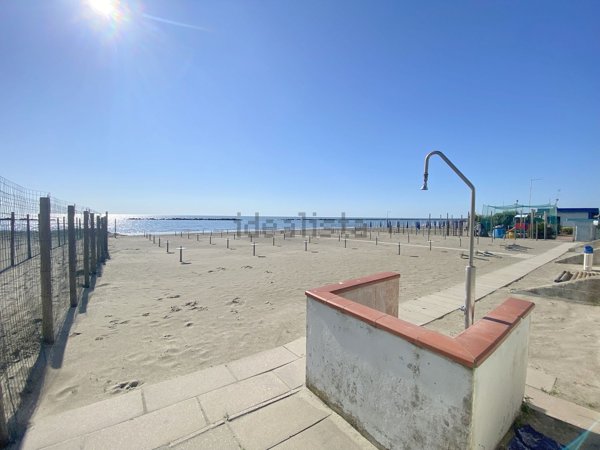 appartamento in vendita a Comacchio in zona Lido degli Scacchi