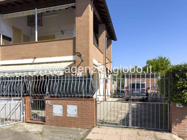 casa indipendente in vendita a Comacchio in zona Lido delle Nazioni