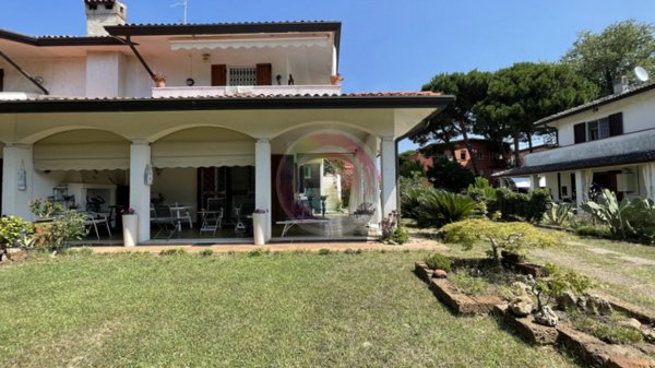appartamento in vendita a Comacchio in zona Lido degli Scacchi
