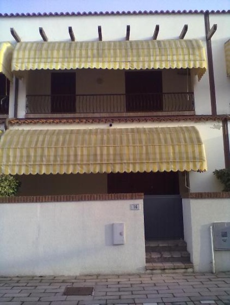 casa indipendente in vendita a Comacchio in zona Lido degli Estensi