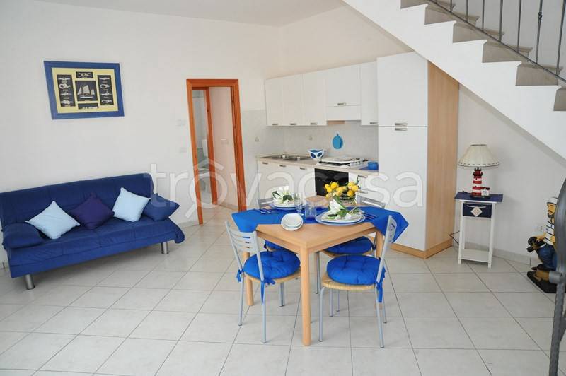 casa indipendente in vendita a Comacchio in zona Lido degli Scacchi