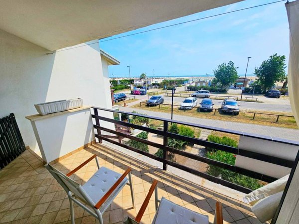 casa indipendente in vendita a Comacchio in zona Lido degli Estensi
