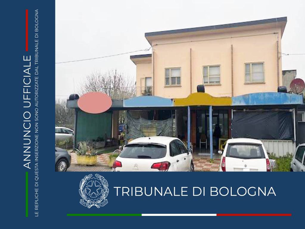 negozio in vendita a Comacchio in zona Volania