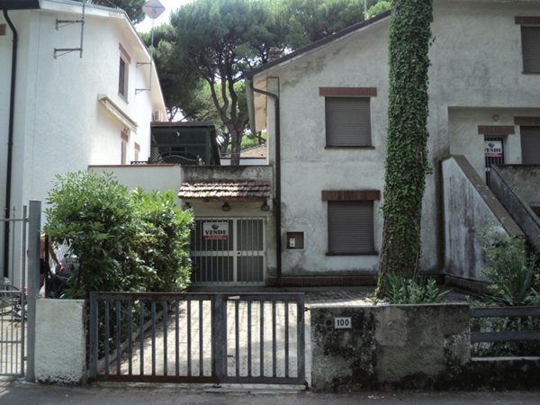 casa indipendente in vendita a Comacchio in zona Lido di Spina