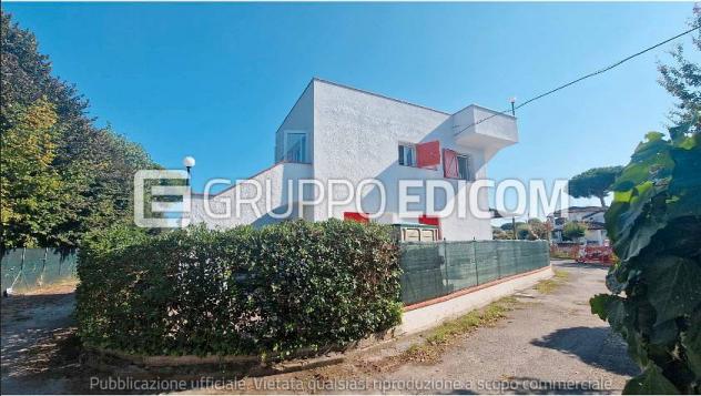 casa indipendente in vendita a Comacchio in zona Lido delle Nazioni