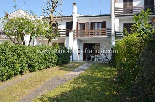 casa indipendente in vendita a Comacchio in zona Lido delle Nazioni