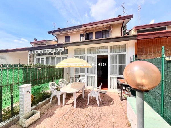 casa indipendente in vendita a Comacchio in zona Lido di Pomposa