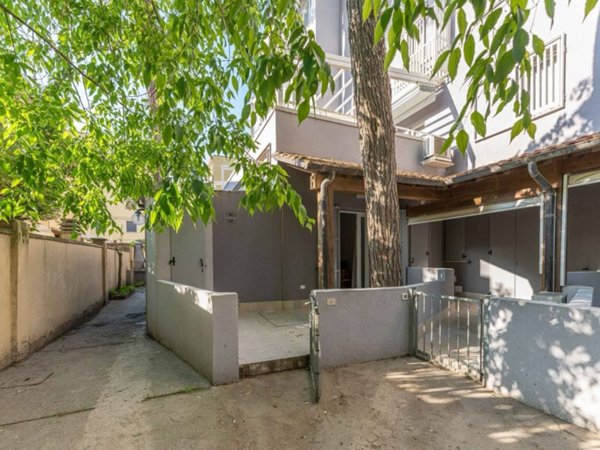 appartamento in vendita a Comacchio in zona Lido degli Estensi