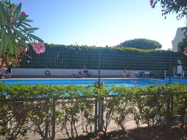 appartamento in vendita a Comacchio in zona Lido delle Nazioni