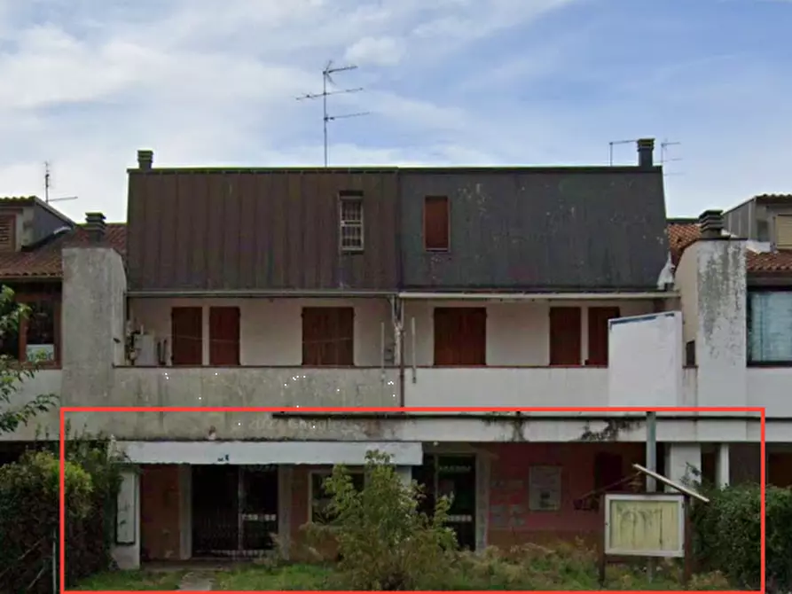 negozio in vendita a Comacchio