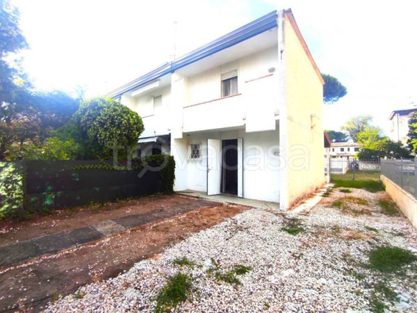 casa indipendente in vendita a Comacchio