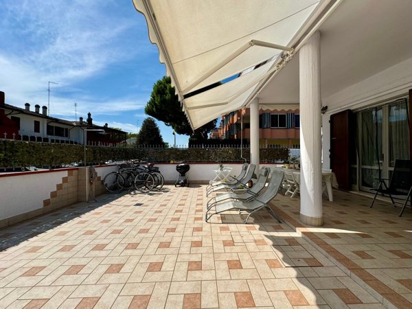 appartamento in vendita a Comacchio in zona Lido degli Scacchi