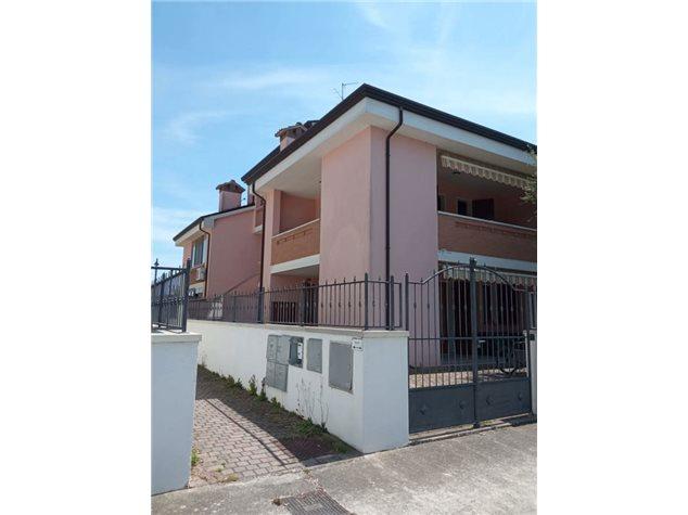 casa indipendente in vendita a Comacchio