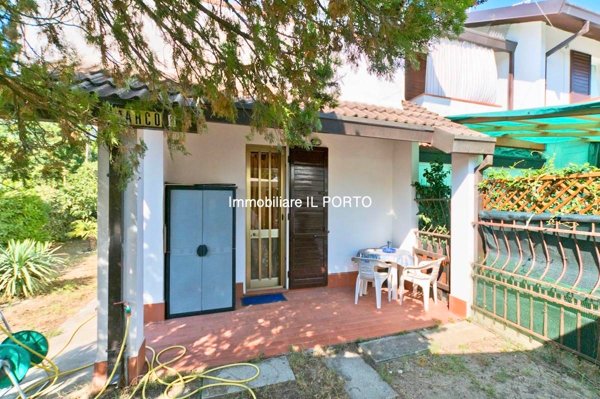 casa indipendente in vendita a Comacchio in zona Lido degli Scacchi