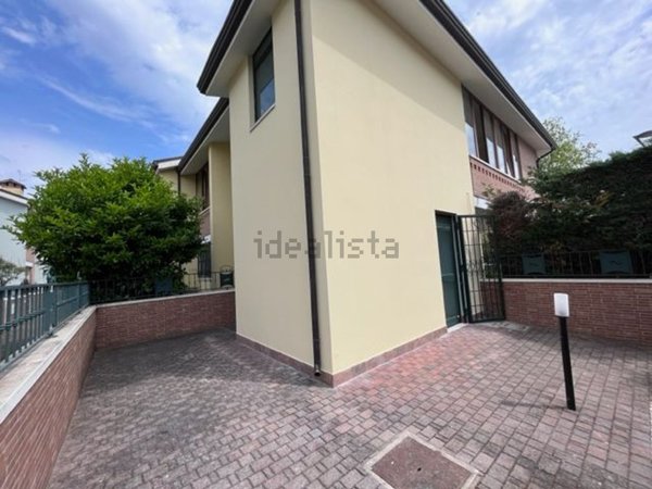casa indipendente in vendita a Comacchio in zona Lido delle Nazioni