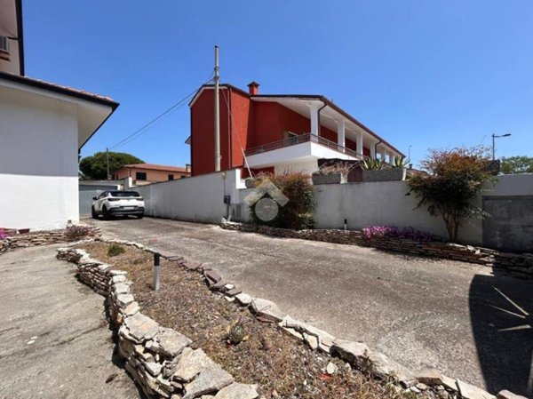 appartamento in vendita a Comacchio in zona Lido degli Estensi