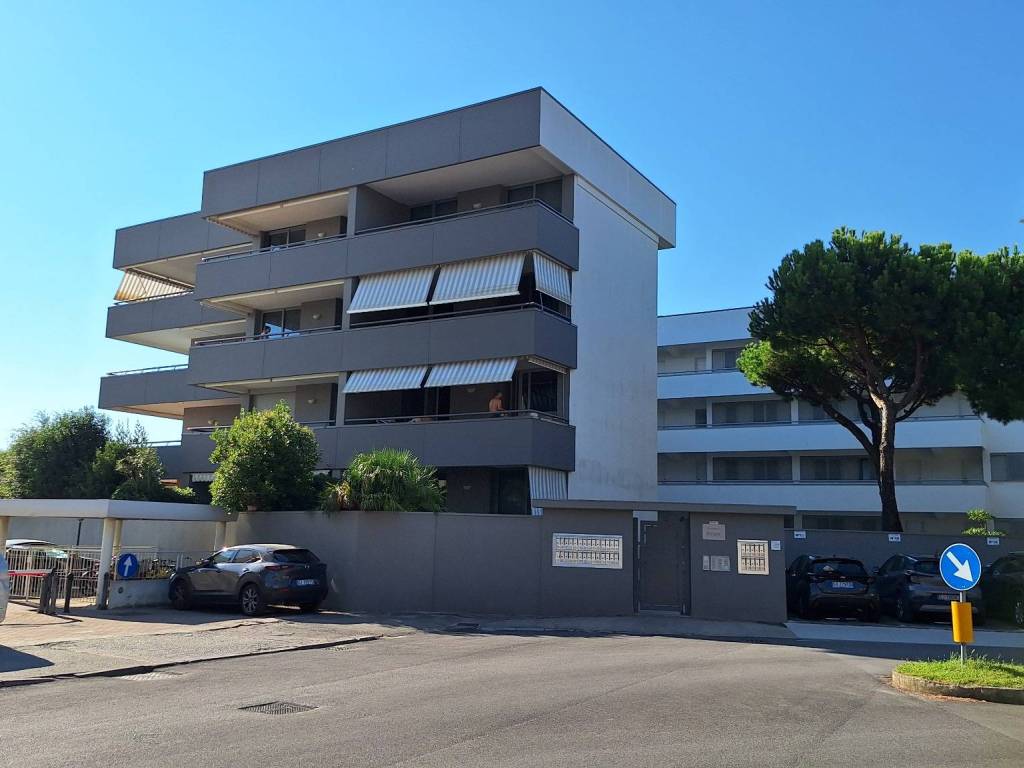 appartamento in vendita a Comacchio in zona Lido degli Estensi
