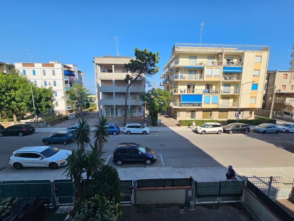 appartamento in vendita a Comacchio in zona Lido degli Estensi