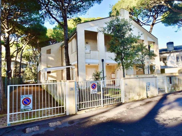 casa indipendente in vendita a Comacchio in zona Lido degli Estensi