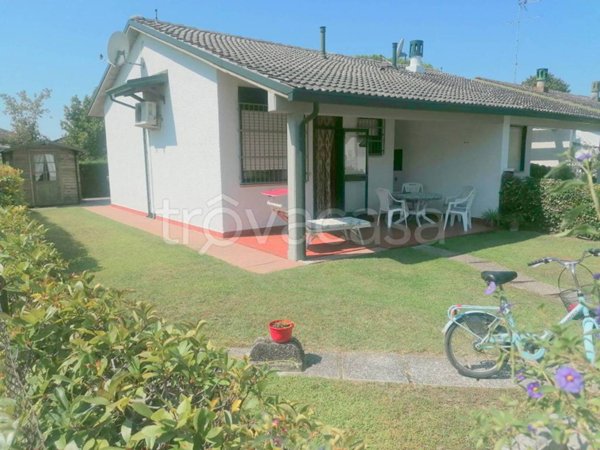 casa indipendente in vendita a Comacchio in zona Lido delle Nazioni