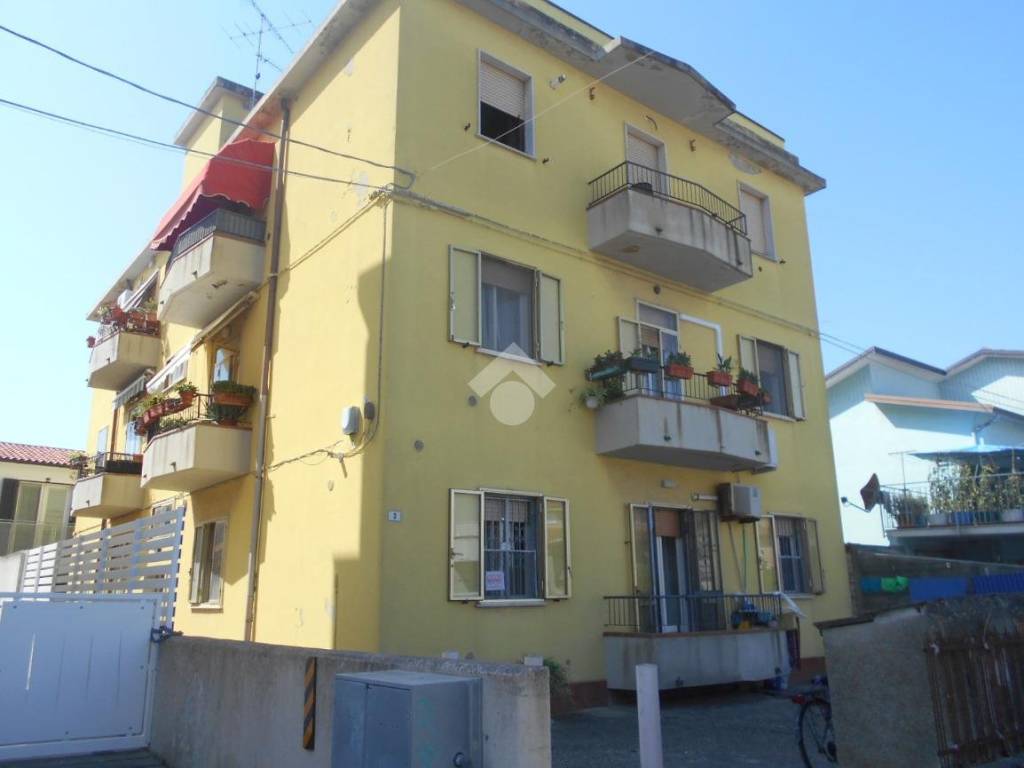 appartamento in vendita a Comacchio in zona Porto Garibaldi